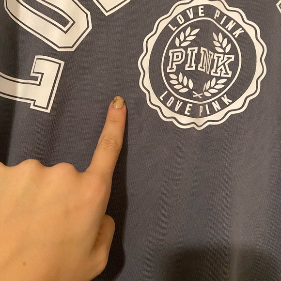PINK Victoria Secret Crewneck - Picture 3 of 3